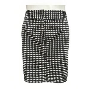 Ann Taylor Loft Size 6 Houndstooth Geometric‎ Mini Skirt Black White